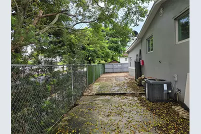 7930 SW 16th St, Miami, FL 33155 - Photo 4