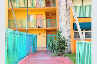 606 W 81st St #320, Hialeah, FL 33014 - Photo 22