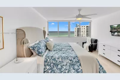 7135 Collins Ave #1126, Miami Beach, FL 33141 - Photo 20
