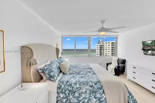 7135 Collins Ave, Miami Beach, FL 33141 - Photo 20