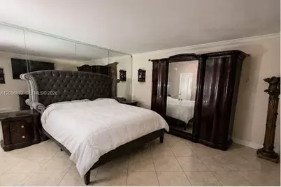 1785 W 72nd St, Hialeah, FL 33014 - Photo 4