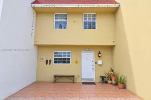 1785 W 72nd St, Hialeah, FL 33014 - Photo 1