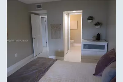 19406 E Lake Dr, Hialeah, FL 33015 - Photo 22