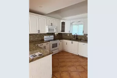 541 NE 199th Ln #2X, Miami, FL 33179 - Photo 10