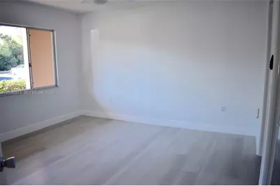 12550 SW 15th St #111E, Pembroke Pines, FL 33027 - Photo 14