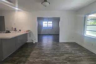 5869 SW 34th St, Miami, FL 33155 - Photo 8