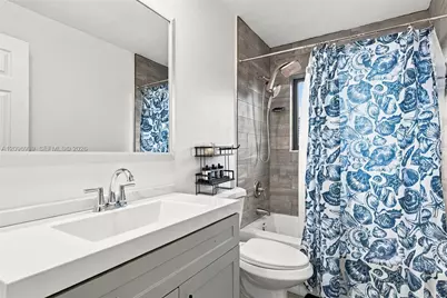 1073 Allamanda Way, Weston, FL 33327 - Photo 36