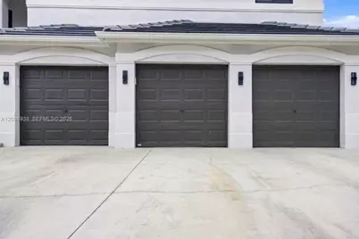 1073 Allamanda Way, Weston, FL 33327 - Photo 6