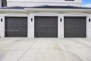 1073 Allamanda Way, Weston, FL 33327 - Photo 6