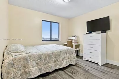 1073 Allamanda Way, Weston, FL 33327 - Photo 40