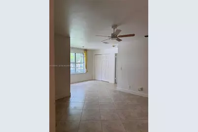 3450 N Pinewalk Dr N #421, Margate, FL 33063 - Photo 4