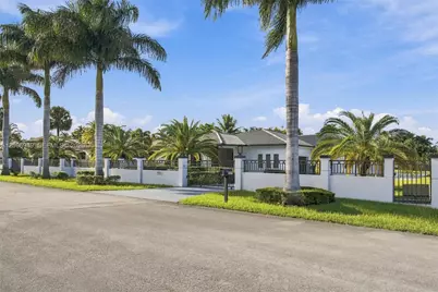 9995 NW 131st St, Hialeah Gardens, FL 33018 - Photo 48