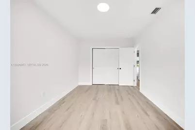1135 NW 109th St, Miami, FL 33168 - Photo 30