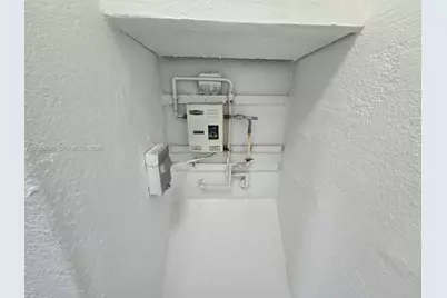 535 NW 7th St #12, Miami, FL 33136 - Photo 22