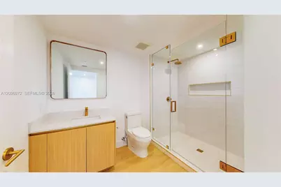 90 32nd Street #922, Miami, FL 33127 - Photo 2