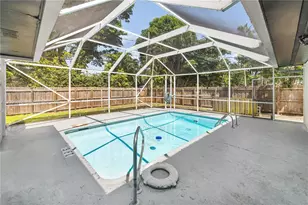 417 SW 1st Ave, Boynton Beach, FL 33435 - Photo 6