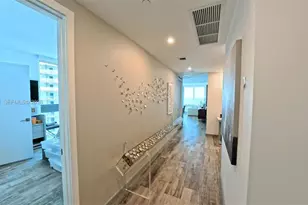 650 NE 32nd St, Miami, FL 33137 - Photo 10