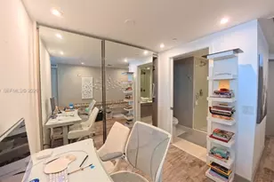 650 NE 32nd St, Miami, FL 33137 - Photo 14