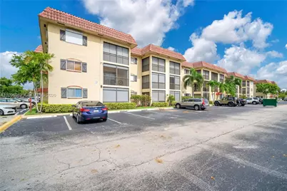 257 S Cypress Rd #416, Pompano Beach, FL 33060 - Photo 16