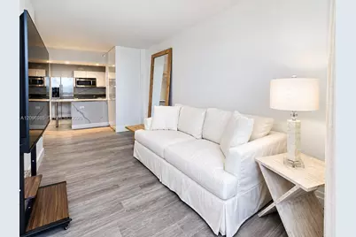2301 Collins Ave #742, Miami Beach, FL 33139 - Photo 2