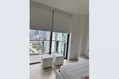 68 SE 6th St #2412, Miami, FL 33131 - Photo 2