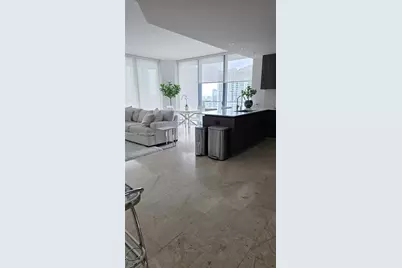 68 SE 6th St #2412, Miami, FL 33131 - Photo 14