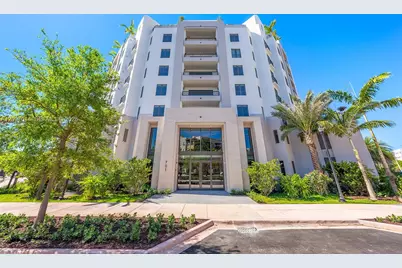 701 Valencia Ave #301, Coral Gables, FL 33134 - Photo 2