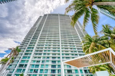 90 SW 3rd St #2009, Miami, FL 33130 - Photo 8