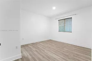 7080 NW 174th Terrace, Hialeah, FL 33015 - Photo 28