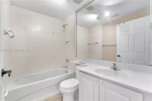 7080 NW 174th Terrace, Hialeah, FL 33015 - Photo 32
