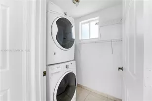 7080 NW 174th Terrace, Hialeah, FL 33015 - Photo 24