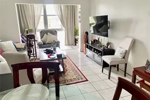 2900 W Sunrise Lakes Dr, Sunrise, FL 33322 - Photo 16