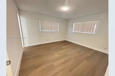 8060 Fairview Dr #101, Tamarac, FL 33321 - Photo 18