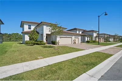 4372 SW 122nd Ter #0, Davie, FL 33330 - Photo 4