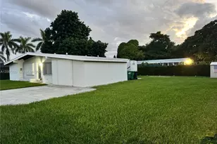 27120 SW 144th Ct, Homestead, FL 33032 - Photo 4