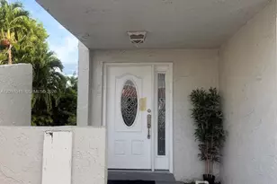 9426 SW 6th Ln, Miami, FL 33174 - Photo 4