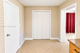 8521 NW 25th St, Sunrise, FL 33322 - Photo 32