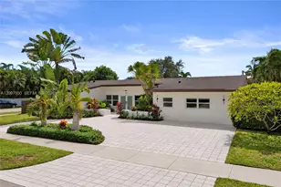 1990 NE 197th Terrace, Miami, FL 33179 - Photo 10
