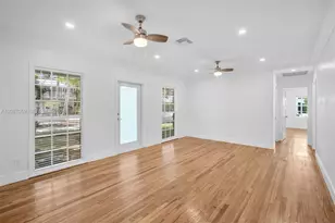 450 NE 15th Ave, Fort Lauderdale, FL 33301 - Photo 2