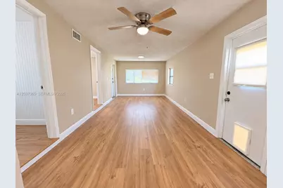 460 N Deerfield Ave #0, Deerfield Beach, FL 33441 - Photo 8
