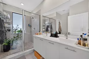8167 NW 41st St, Doral, FL 33166 - Photo 14