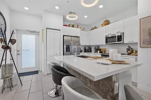 8167 NW 41st St, Doral, FL 33166 - Photo 8