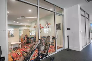 8167 NW 41st St, Doral, FL 33166 - Photo 32