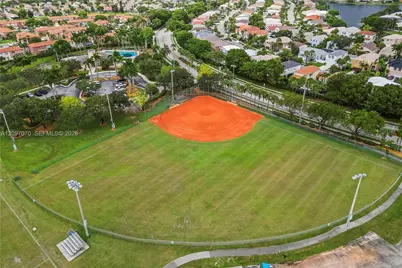 199 NW 152nd Ave, Pembroke Pines, FL 33028 - Photo 46