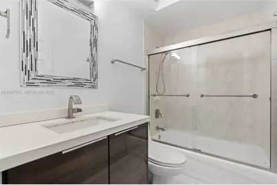 2001 NW 99th Ter, Pembroke Pines, FL 33024 - Photo 52