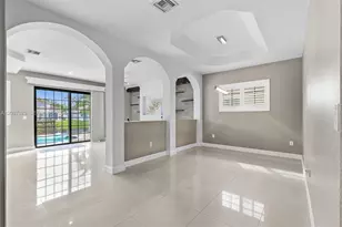 2001 NW 99th Terrace, Pembroke Pines, FL 33024 - Photo 14