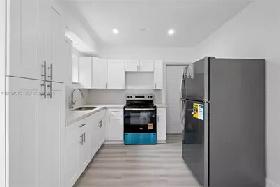 511 NE 131st St, North Miami, FL 33161 - Photo 12