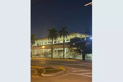 282 E 19th St, Hialeah, FL 33010 - Photo 16