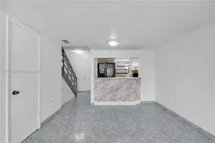 2261 W 53rd St, Hialeah, FL 33016 - Photo 4