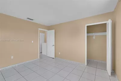 2261 W 53rd St #13, Hialeah, FL 33016 - Photo 10
